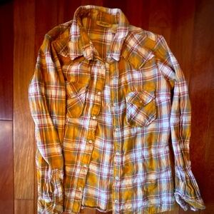 Vintage Wrangler Button Up